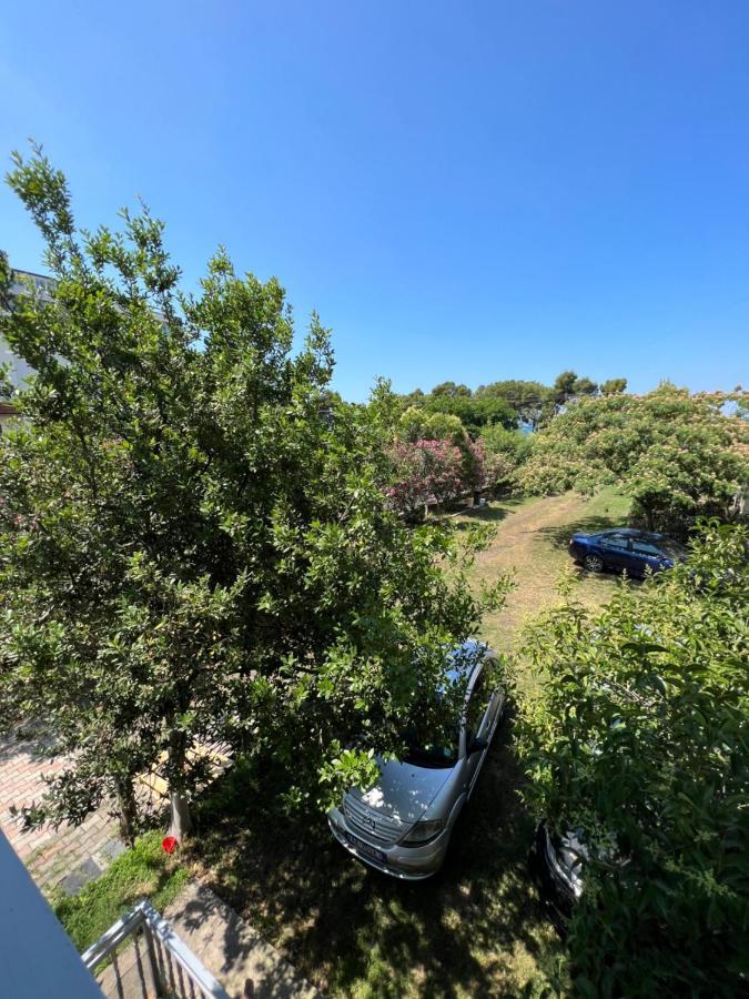 Kune, 3 Apartment